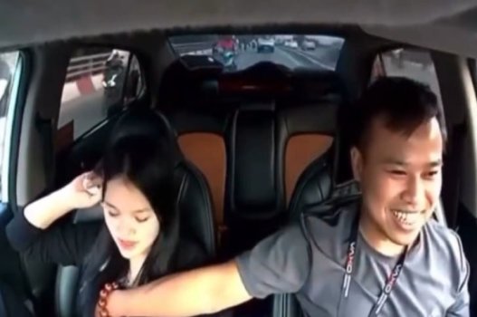 truyện sex ngôn tình,clip sex của nguyễn đỗ trúc phương,phim sex vũ thị anh thư Mất đời trai tân với sếp nữ vú bự trong đêm mưa bão